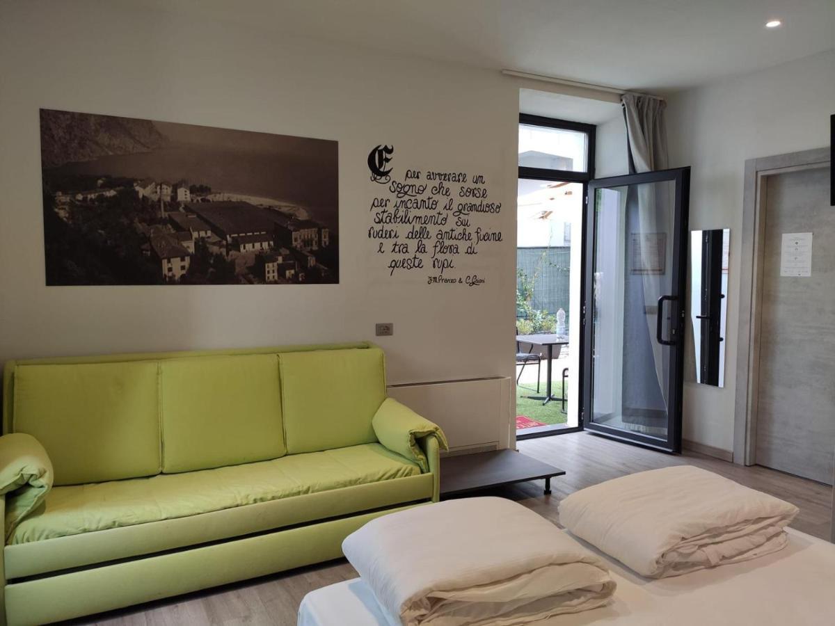 Antica Campione Rooms & Hostel كامبيوني ديل غاردا المظهر الخارجي الصورة
