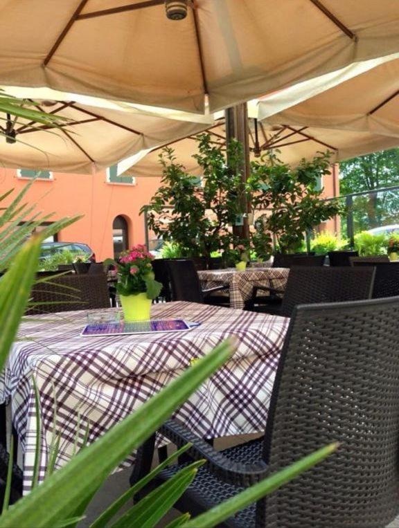 Antica Campione Rooms & Hostel كامبيوني ديل غاردا المظهر الخارجي الصورة